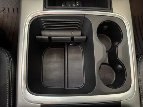 RAM Classic 5.7 V8 32V 4P HEMI LARAMIE AUTOMÁTICO, Foto 18 RAM Classic 5.7 V8 32V 4P HEMI LARAMIE AUTOMÁTICO, Foto 18