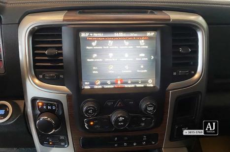 RAM Classic 5.7 V8 32V 4P HEMI LARAMIE NIGHT EDITION AUTOMTICO, Foto 16
