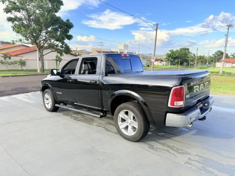 RAM Classic 5.7 V8 32V 4P HEMI LARAMIE AUTOM�TICO, Foto 7