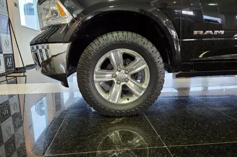 RAM Classic 5.7 V8 32V 4P HEMI LARAMIE AUTOMÁTICO, Foto 6