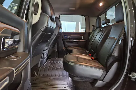 RAM Classic 5.7 V8 32V 4P HEMI LARAMIE AUTOMÁTICO, Foto 14