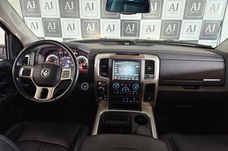 RAM Classic 5.7 V8 32V 4P HEMI LARAMIE NIGHT EDITION AUTOMÁTICO, Foto 9