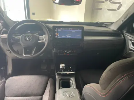 RAM Rampage 2.0 4P HURRICANE 4 TURBO LARAMIE 4X4 AUTOM�TICO, Foto 7