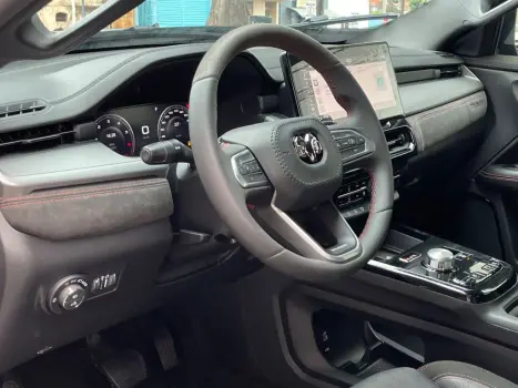 RAM Rampage 2.0 4P HURRICANE 4 TURBO R/T 4X4 AUTOM�TICO, Foto 15