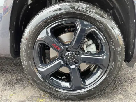 RAM Rampage 2.0 4P HURRICANE 4 TURBO R/T 4X4 AUTOM�TICO, Foto 26