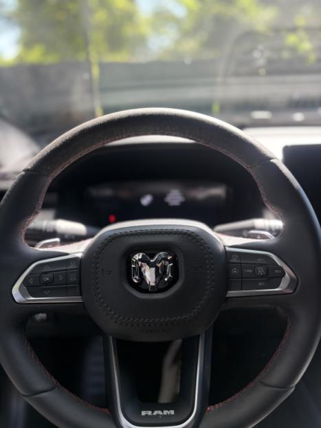 RAM Rampage 2.0 4P HURRICANE 4 TURBO R/T 4X4 AUTOM�TICO, Foto 4