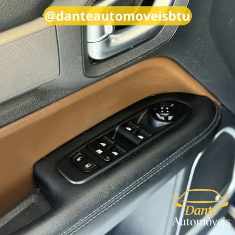 RAM Rampage 2.0 4P HURRICANE 4 TURBO LARAMIE 4X4 AUTOM�TICO, Foto 15