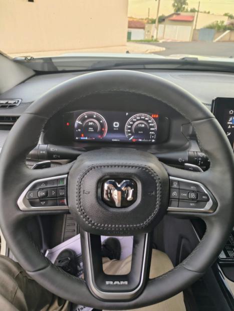 RAM Rampage 2.0 4P TURBO DIESEL REBEL 4X4 AUTOM�TICO, Foto 9