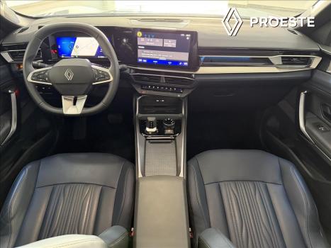 RENAULT Boreal 1.3 16V 4P TCE ICONIC TURBO EDC AUTOM�TICO, Foto 7