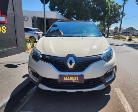 RENAULT Captur 1.6 16V 4P FLEX SCE LIFE X-TRONIC CVT, Foto 2