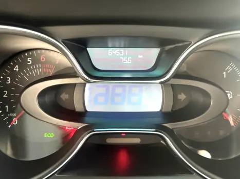 RENAULT Captur 1.6 16V 4P FLEX SCE LIFE X-TRONIC CVT, Foto 13