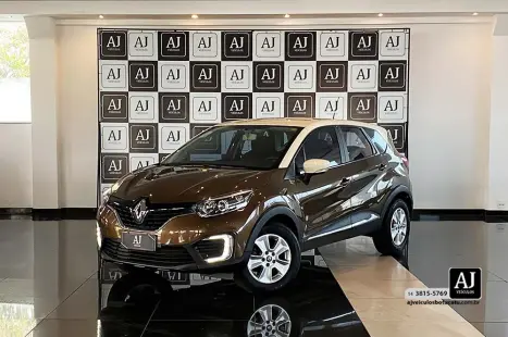 RENAULT Captur 1.6 16V 4P FLEX SCE LIFE X-TRONIC CVT, Foto 1 RENAULT Captur 1.6 16V 4P FLEX SCE LIFE X-TRONIC CVT, Foto 1