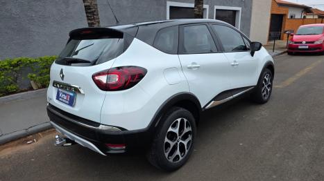 RENAULT Captur 1.6 16V 4P FLEX SCE INTENSE X-TRONIC CVT, Foto 6 RENAULT Captur 1.6 16V 4P FLEX SCE INTENSE X-TRONIC CVT, Foto 6