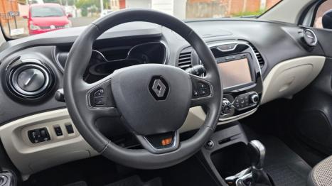 RENAULT Captur 1.6 16V 4P FLEX SCE INTENSE X-TRONIC CVT, Foto 16 RENAULT Captur 1.6 16V 4P FLEX SCE INTENSE X-TRONIC CVT, Foto 16