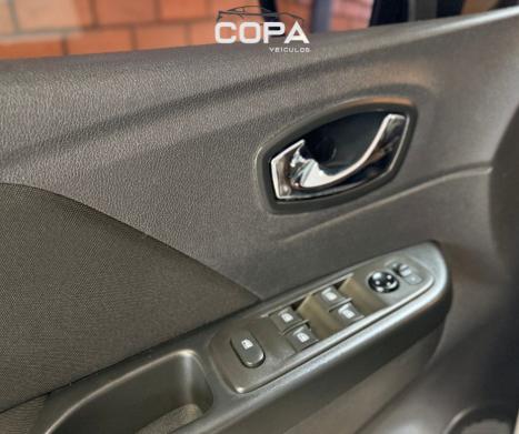 RENAULT Captur 1.6 16V 4P FLEX SCE LIFE X-TRONIC CVT, Foto 15