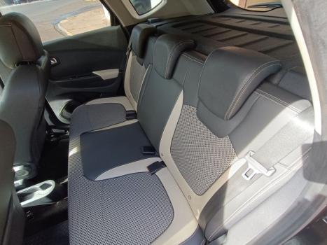 RENAULT Captur 1.6 16V 4P FLEX SCE INTENSE X-TRONIC CVT, Foto 10