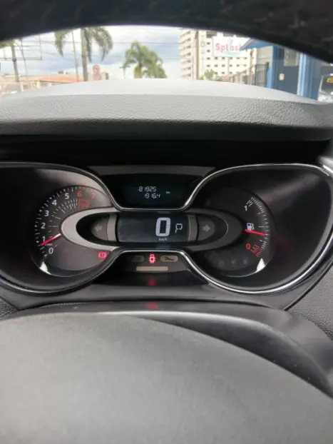 RENAULT Captur 1.6 16V 4P FLEX SCE LIFE X-TRONIC CVT, Foto 4