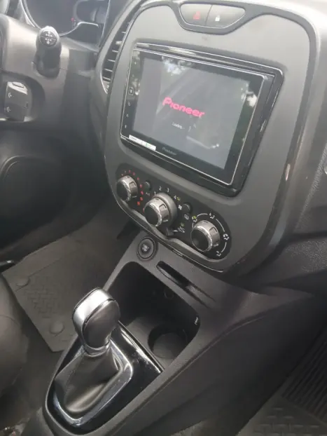 RENAULT Captur 1.6 16V 4P FLEX SCE LIFE X-TRONIC CVT, Foto 5