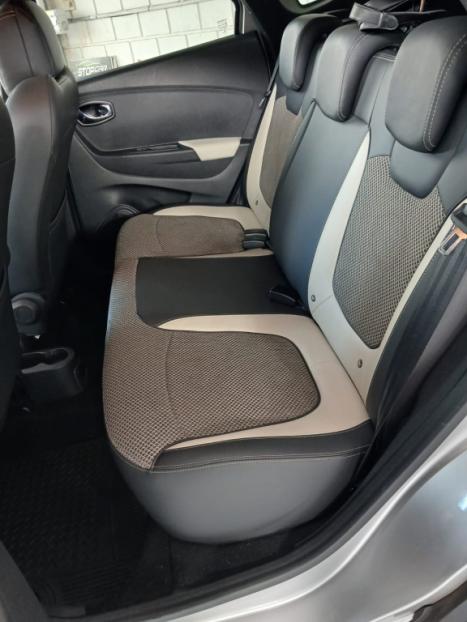 RENAULT Captur 1.6 16V 4P FLEX BOSE AUTOM�TICO, Foto 14