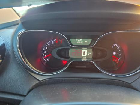 RENAULT Captur 1.6 16V 4P FLEX SCE LIFE X-TRONIC CVT, Foto 17