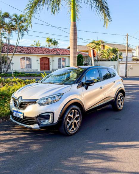 RENAULT Captur 1.6 16V 4P FLEX SCE INTENSE X-TRONIC CVT, Foto 1