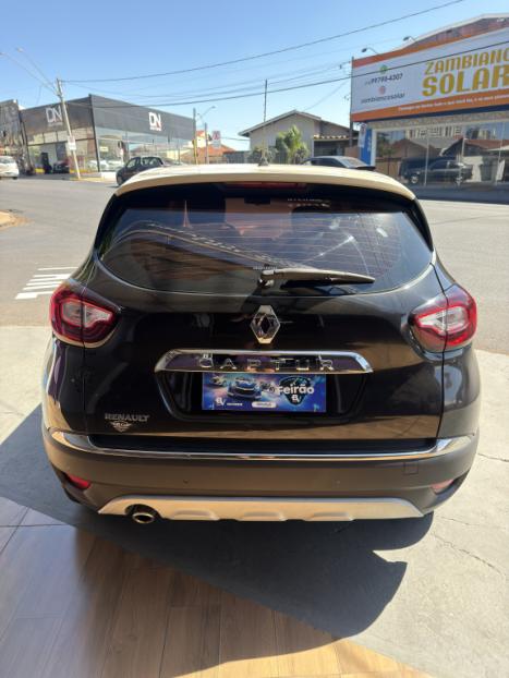 RENAULT Captur 1.6 16V 4P FLEX SCE INTENSE X-TRONIC CVT, Foto 6