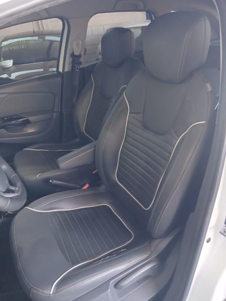 RENAULT Captur 1.6 16V 4P FLEX SCE INTENSE X-TRONIC CVT, Foto 16