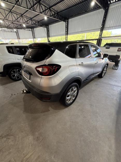 RENAULT Captur 1.6 16V 4P FLEX SCE INTENSE X-TRONIC CVT, Foto 3