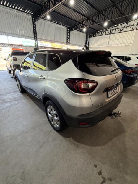 RENAULT Captur 1.6 16V 4P FLEX SCE INTENSE X-TRONIC CVT, Foto 4