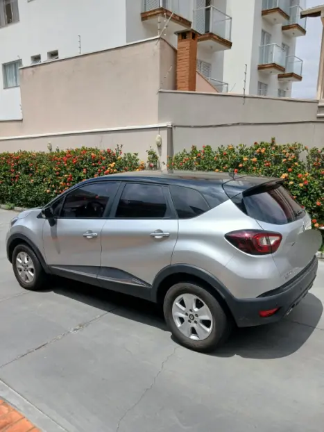 RENAULT Captur 1.6 16V 4P FLEX SCE LIFE X-TRONIC CVT, Foto 2