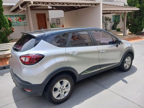 RENAULT Captur 1.6 16V 4P FLEX SCE LIFE X-TRONIC CVT, Foto 3