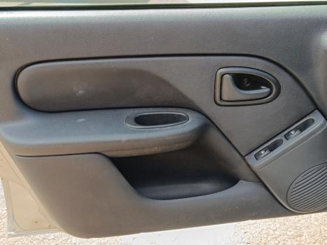 RENAULT Clio Hatch 1.0 16V 4P EXPRESSION, Foto 11