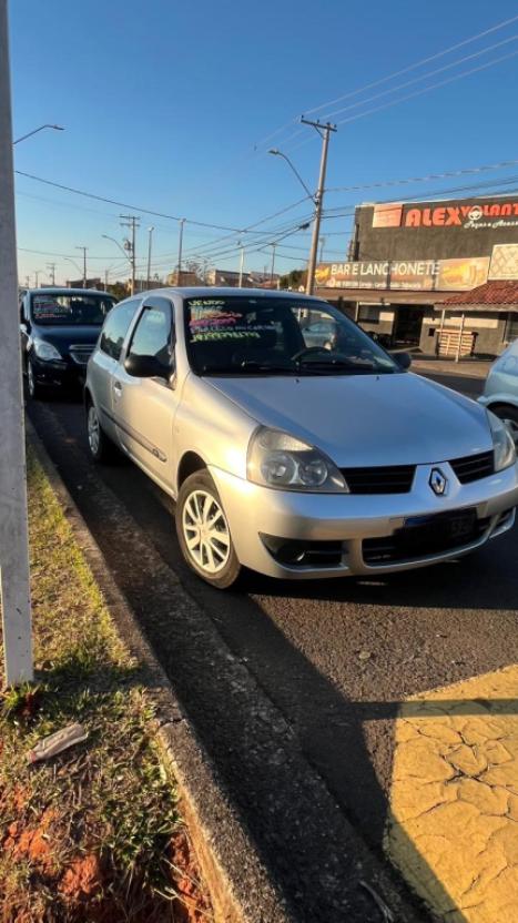 RENAULT Clio Hatch 1.0 AUTHENTIQUE, Foto 1