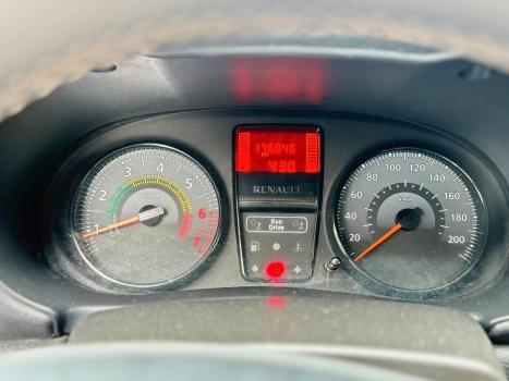 RENAULT Clio Hatch 1.0 16V AUTHENTIQUE, Foto 6