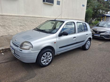 RENAULT Clio Hatch 1.0 4P RN, Foto 4
