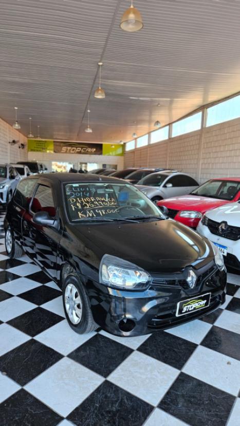 RENAULT Clio Hatch 1.0 16V 4P FLEX AUTHENTIQUE, Foto 1