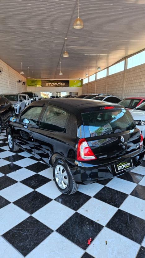 RENAULT Clio Hatch 1.0 16V 4P FLEX AUTHENTIQUE, Foto 4