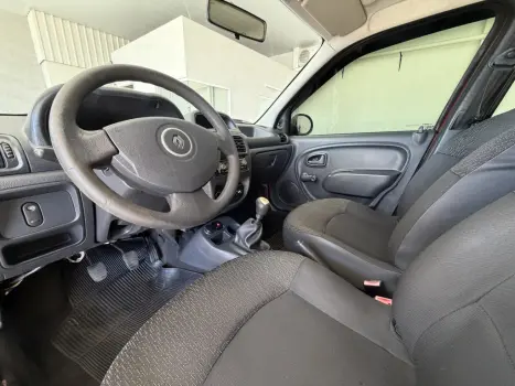 RENAULT Clio Hatch 1.0 16V 4P FLEX AUTHENTIQUE, Foto 12
