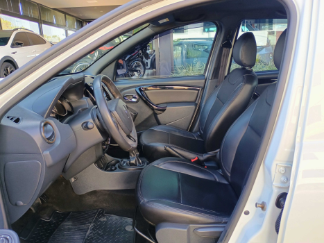 RENAULT Duster 1.6 16V 4P FLEX DYNAMIQUE AUTOMÁTICO CVT, Foto 7 RENAULT Duster 1.6 16V 4P FLEX DYNAMIQUE AUTOMÁTICO CVT, Foto 7