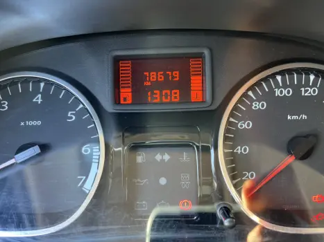 RENAULT Duster 1.6 16V 4P FLEX DYNAMIQUE, Foto 8