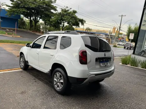 RENAULT Duster 1.6 16V 4P FLEX DYNAMIQUE AUTOM�TICO CVT, Foto 4