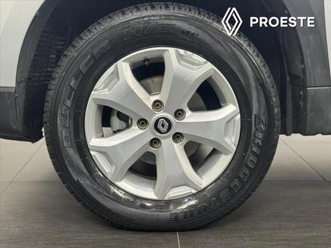 RENAULT Duster 1.6 16V 4P FLEX SCE INTENSE X-TRONIC AUTOM�TICO, Foto 9