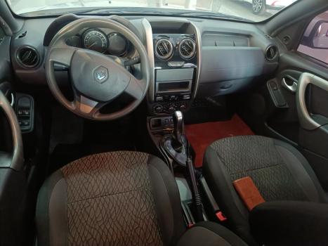 RENAULT Duster 1.6 16V 4P FLEX SCE AUTHENTIQUE X-TRONIC AUTOM�TICO, Foto 16