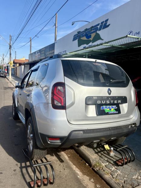 RENAULT Duster 1.6 16V 4P FLEX SCE AUTHENTIQUE X-TRONIC AUTOM�TICO, Foto 9