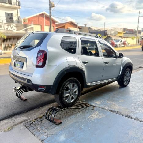RENAULT Duster 1.6 16V 4P FLEX SCE AUTHENTIQUE X-TRONIC AUTOM�TICO, Foto 4