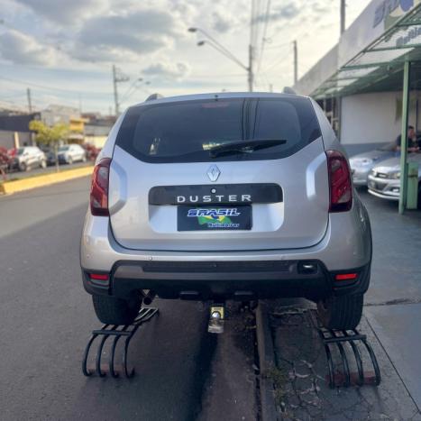 RENAULT Duster 1.6 16V 4P FLEX SCE AUTHENTIQUE X-TRONIC AUTOM�TICO, Foto 5