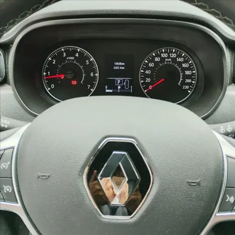 RENAULT Duster 1.6 16V 4P FLEX SCE ICONIC X-TRONIC AUTOM�TICO, Foto 7