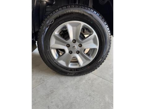 RENAULT Duster 1.6 16V 4P FLEX SCE AUTHENTIQUE X-TRONIC AUTOM�TICO, Foto 12