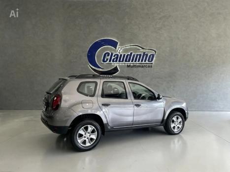 RENAULT Duster 1.6 16V 4P FLEX SCE AUTHENTIQUE X-TRONIC AUTOM�TICO, Foto 5