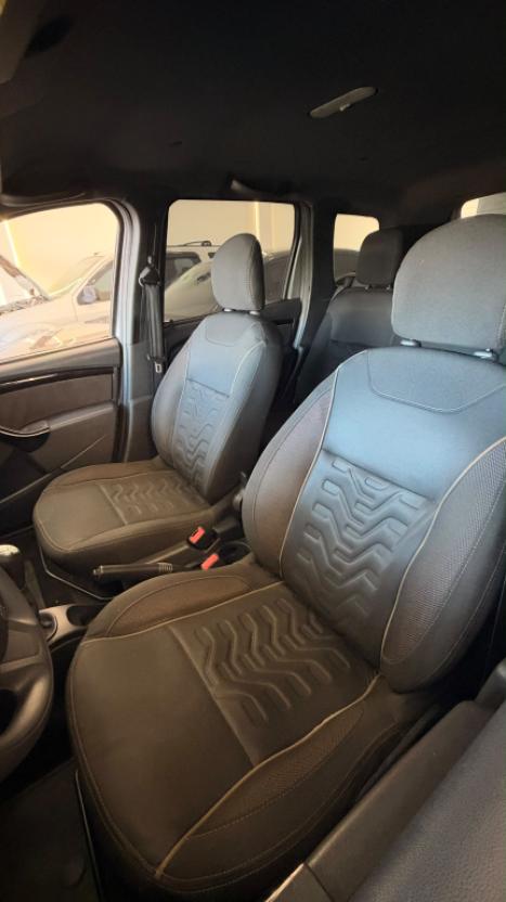 RENAULT Duster 1.6 16V 4P FLEX DYNAMIQUE, Foto 13